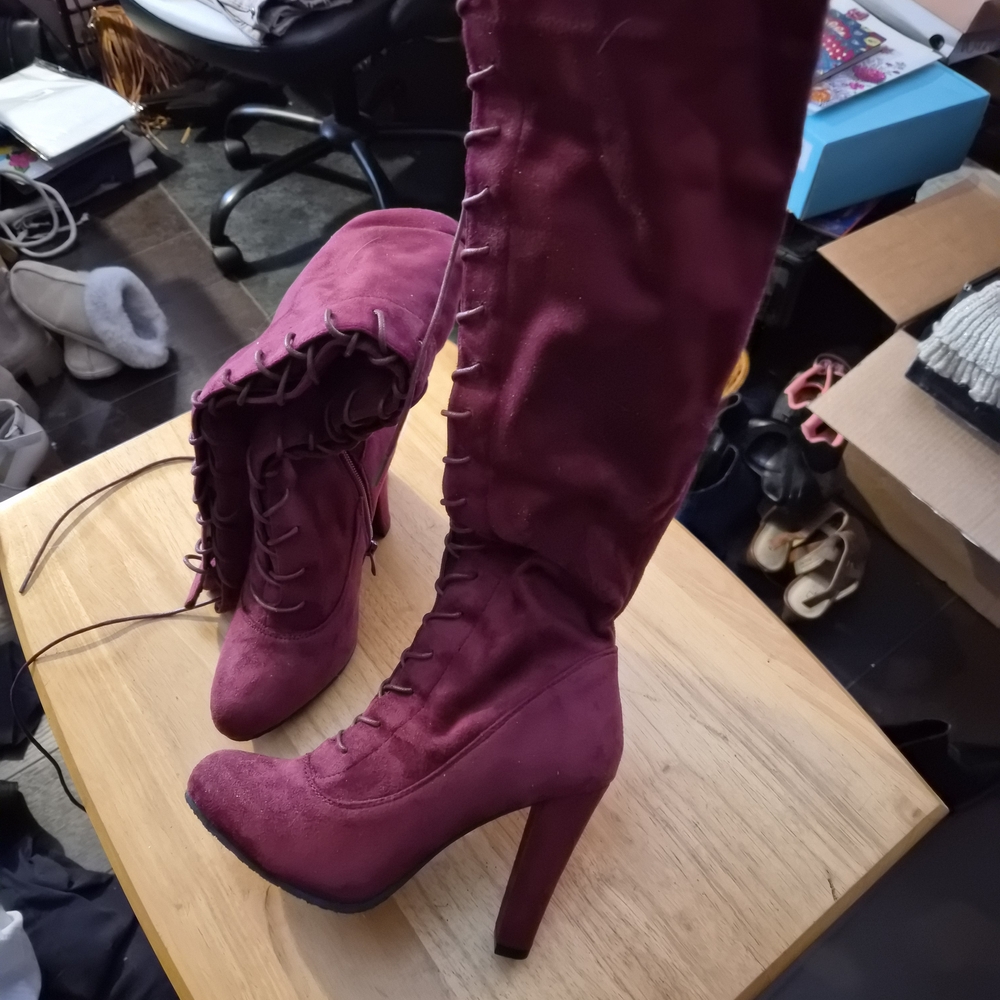 Elegant Burgundy Knee-High Boots